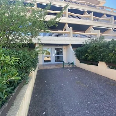 Avec Clim Et Parking, Vue - Fr-1-874-67 * Le Grau-du-Roi